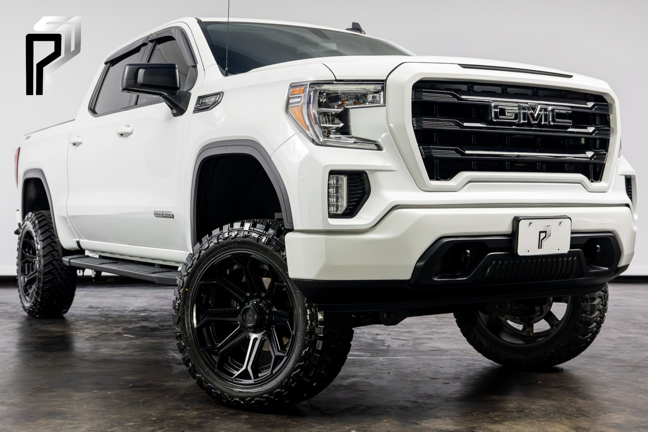 2021 GMC Sierra 4WD Crew Cab Short Box Elevation's photo
