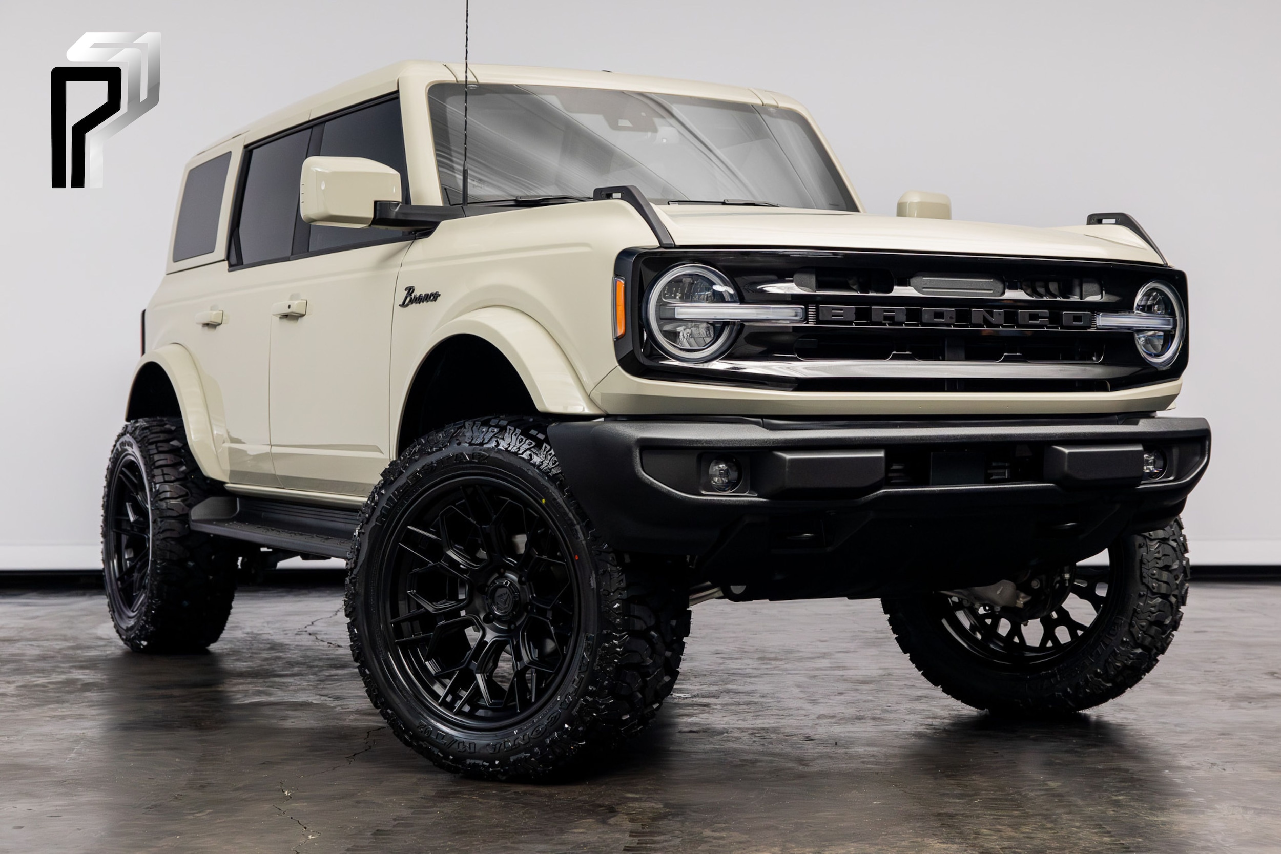 2025 Ford Bronco Outer Banks 4x4's photo