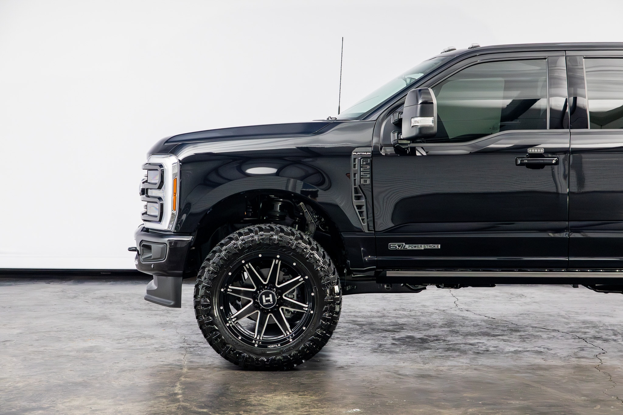 2025 Ford F-250 Super Duty Platinum - Photo 10