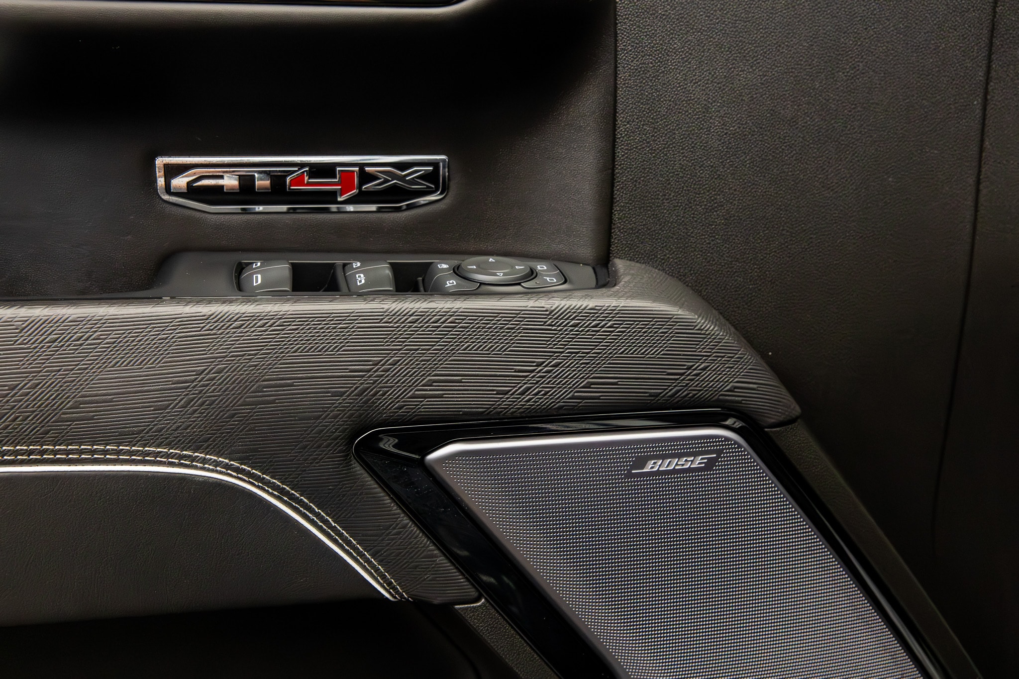 2023 GMC Sierra 1500 AT4X - Photo 33