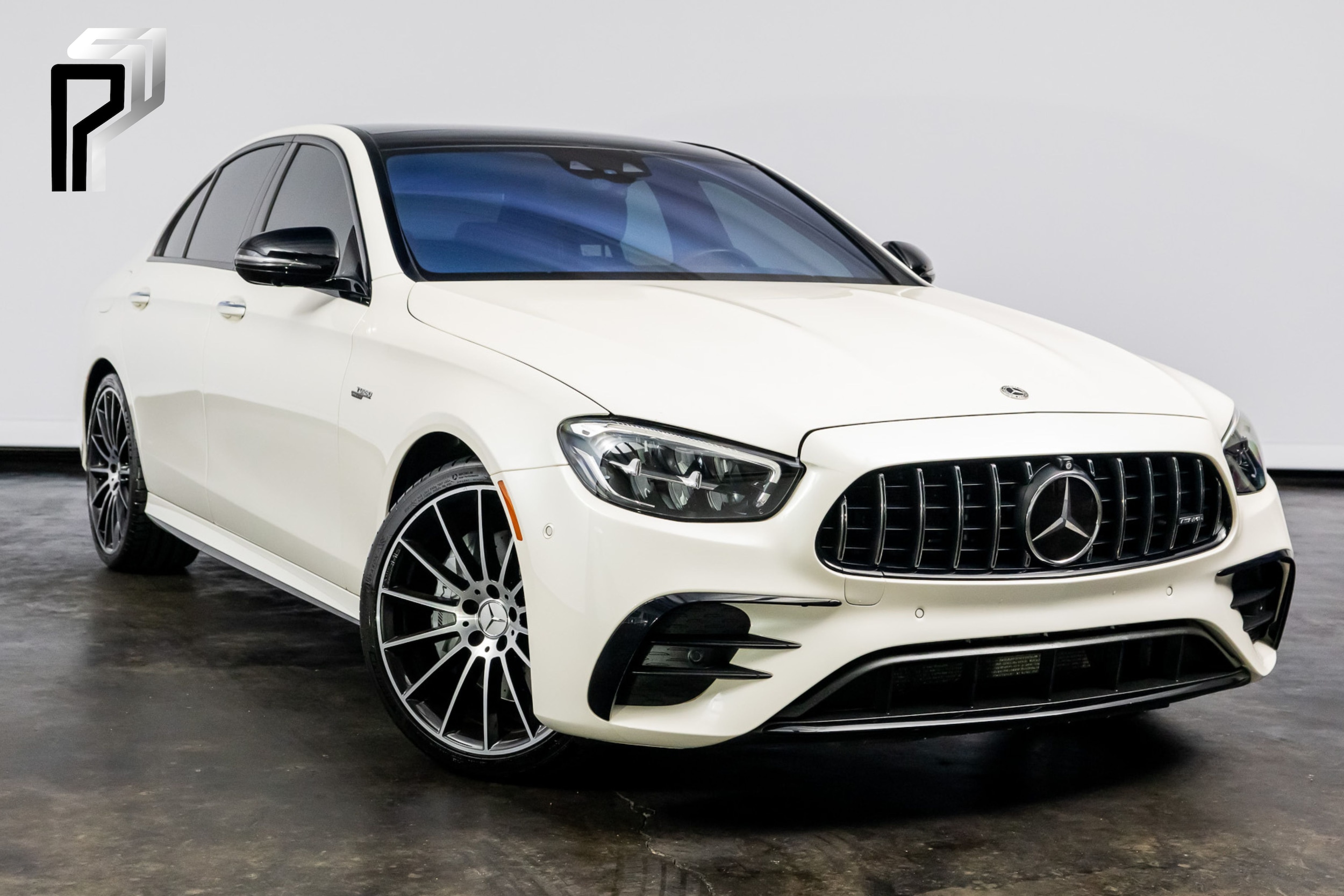 2022 Mercedes-Benz E-Class AMG E 53's photo