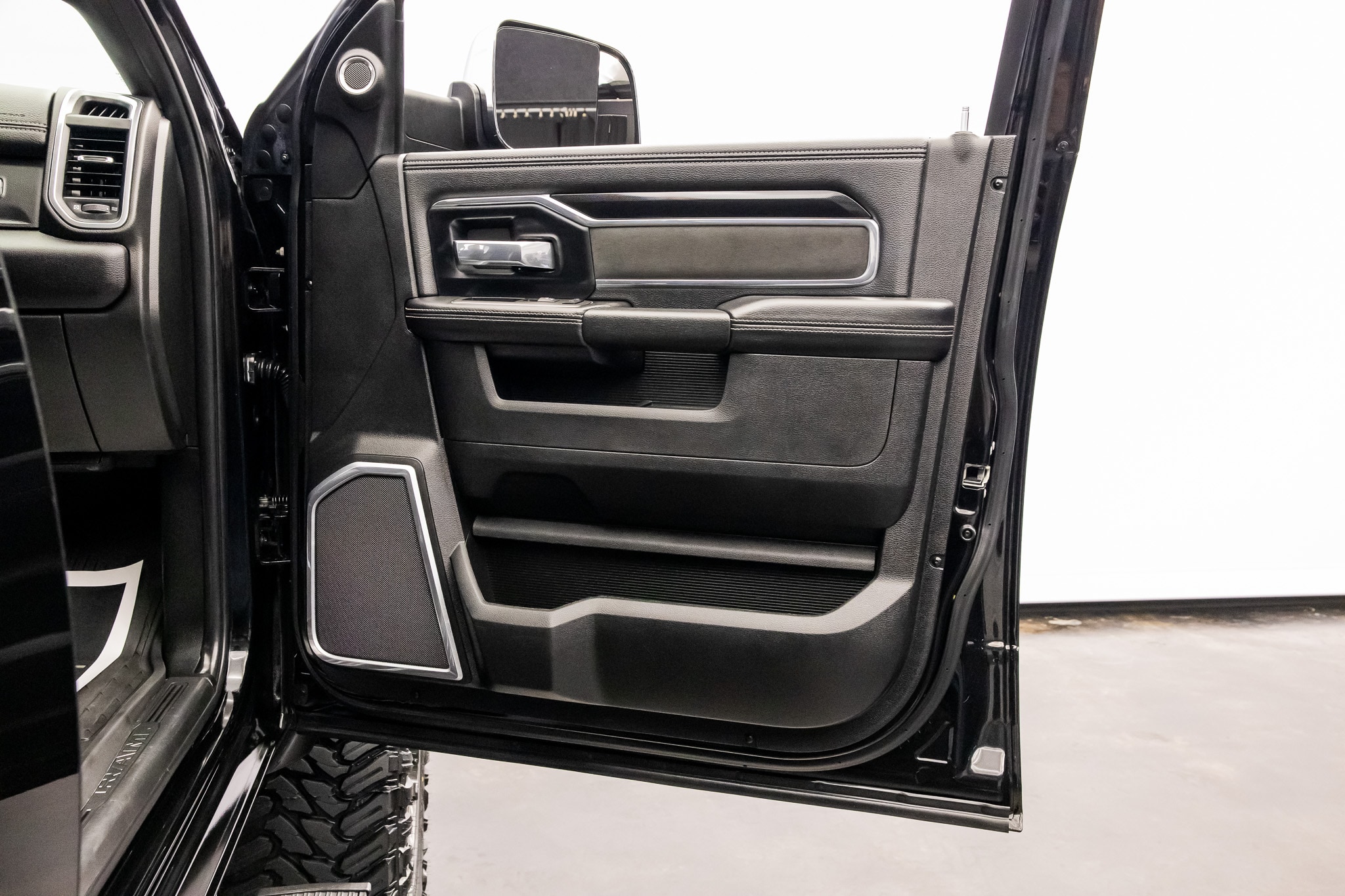 2022 RAM Ram 2500 Pickup Laramie - Photo 37