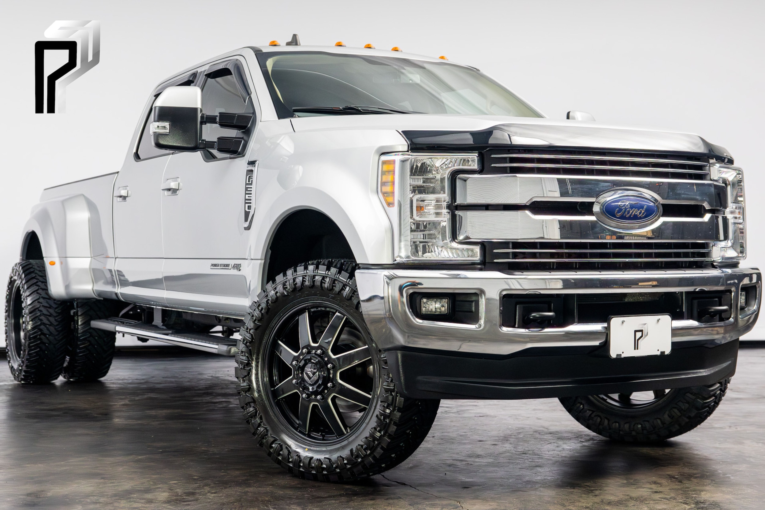 2019 Ford F-350 Lariat 4x4 Crew Cab 8' Box DRW's photo