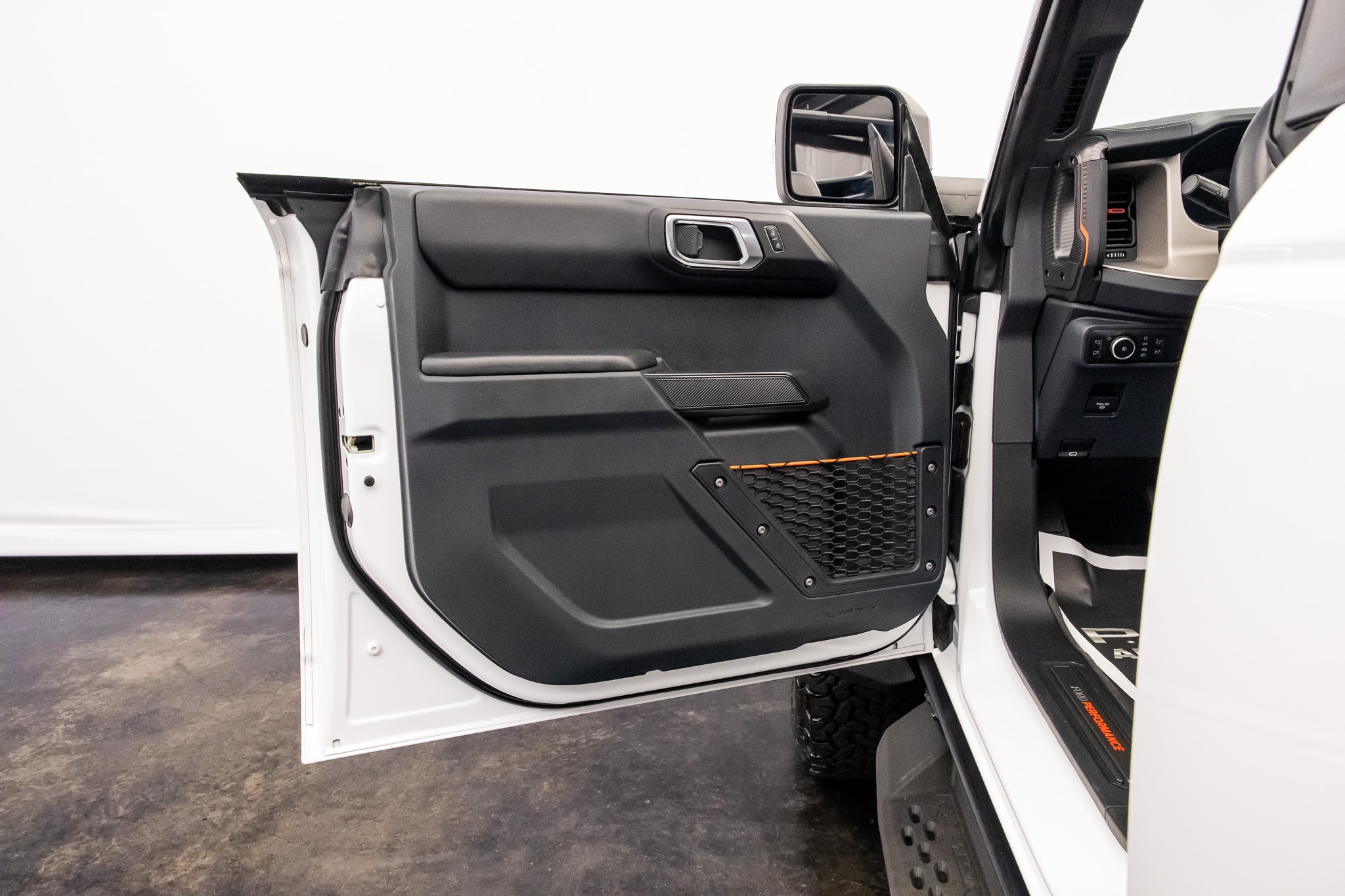 2024 Ford Bronco 4-Door Raptor - Photo 28