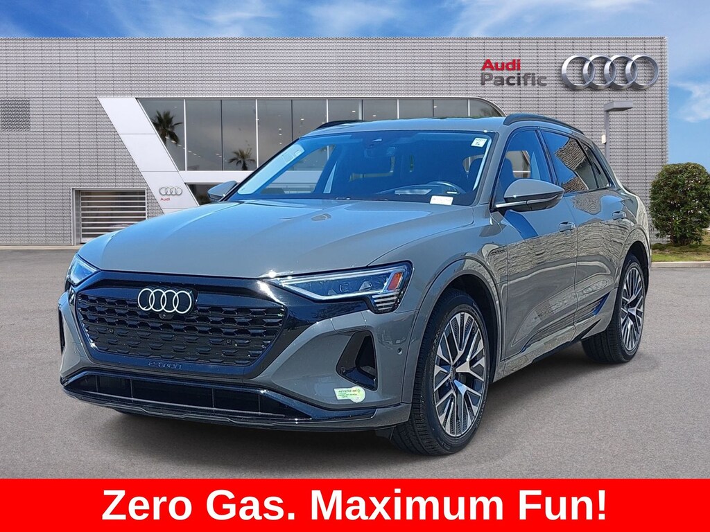 Used 2024 Audi Q8 e-tron Prestige SUV
