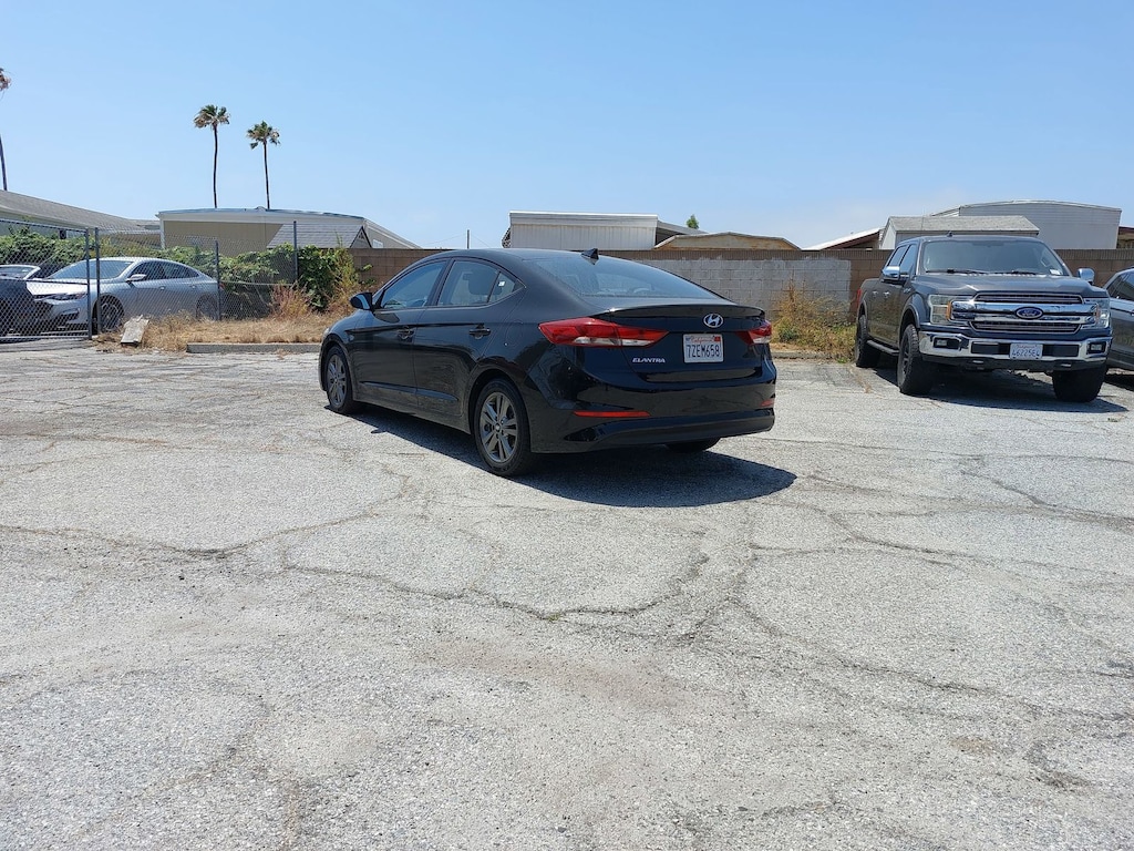 Used 2018 Hyundai Elantra SEL Sedan