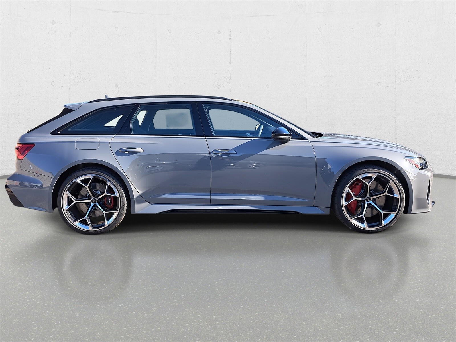 2025 Audi RS 6 Avant Performance Base photo 4