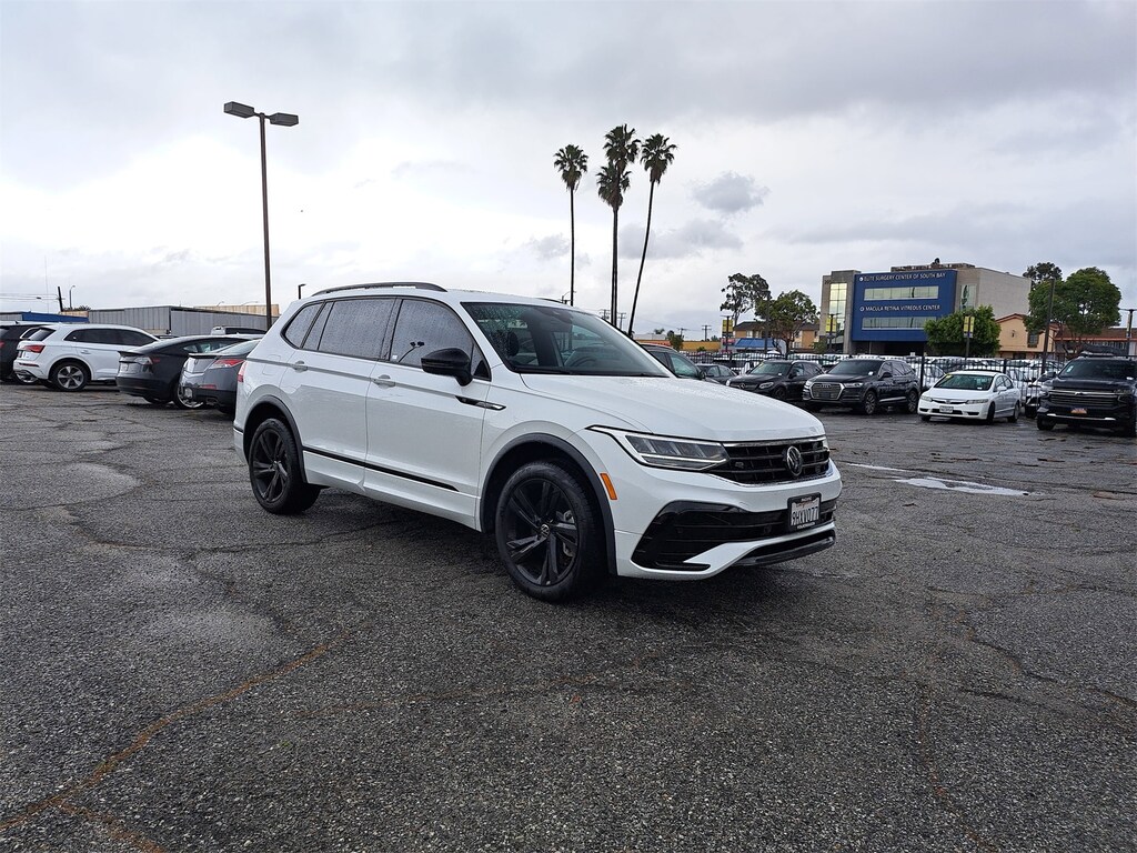 Used 2023 Volkswagen Tiguan 2.0T SE R-Line Black SUV