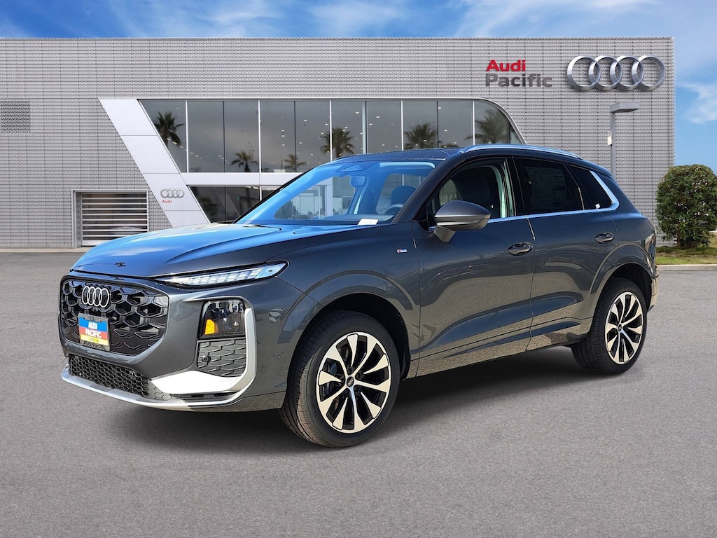 New 2026 Audi Q3 S line SUV