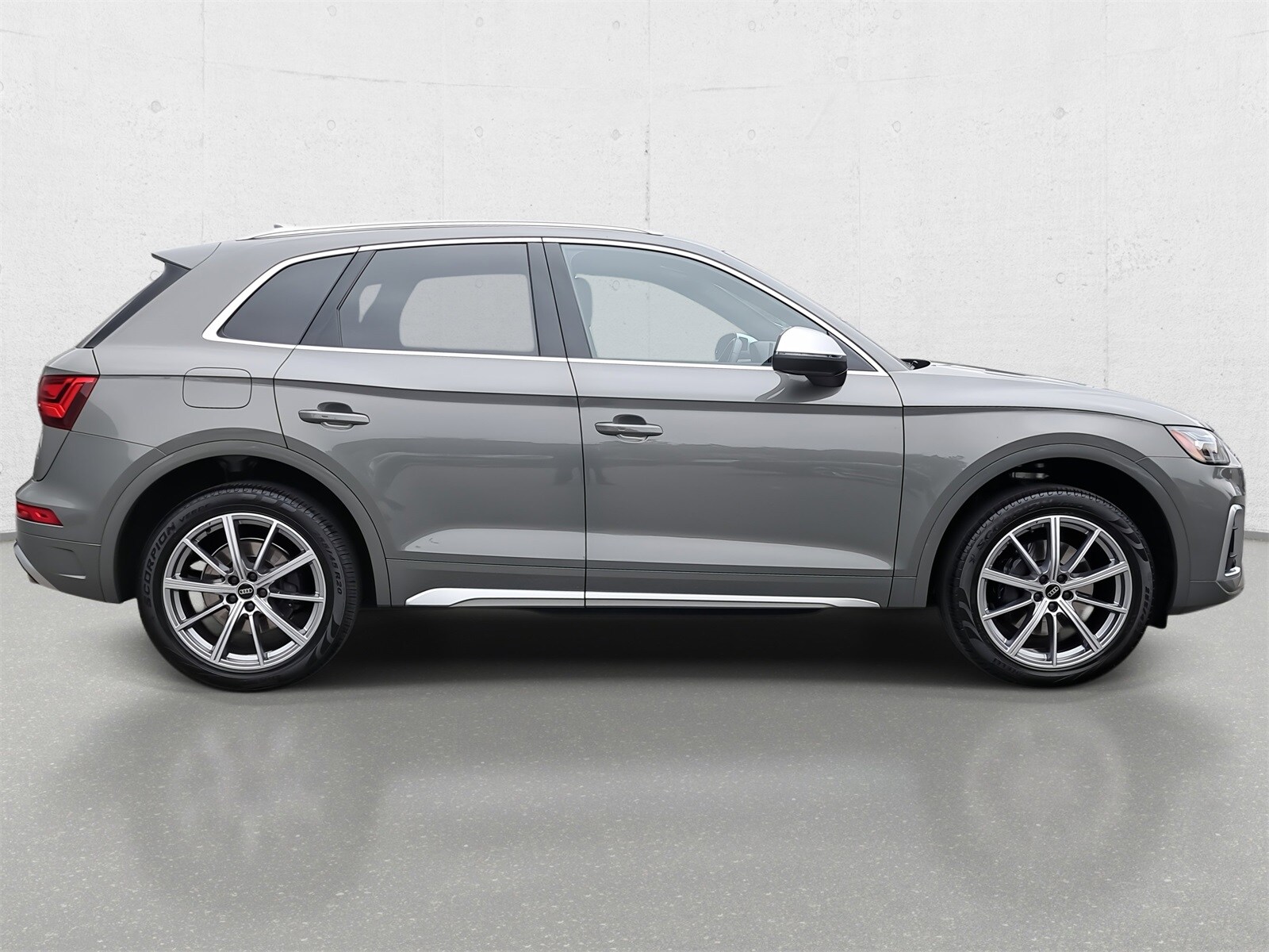 2023 Audi SQ5 Premium Plus photo 4