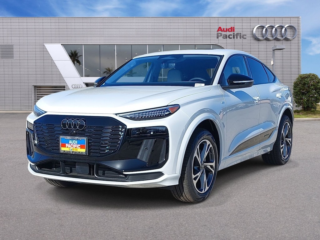 New 2027 Audi Q6 e-tron Premium SUV