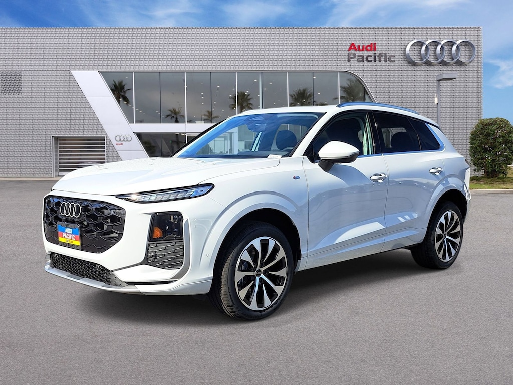 New 2026 Audi Q3 S line SUV