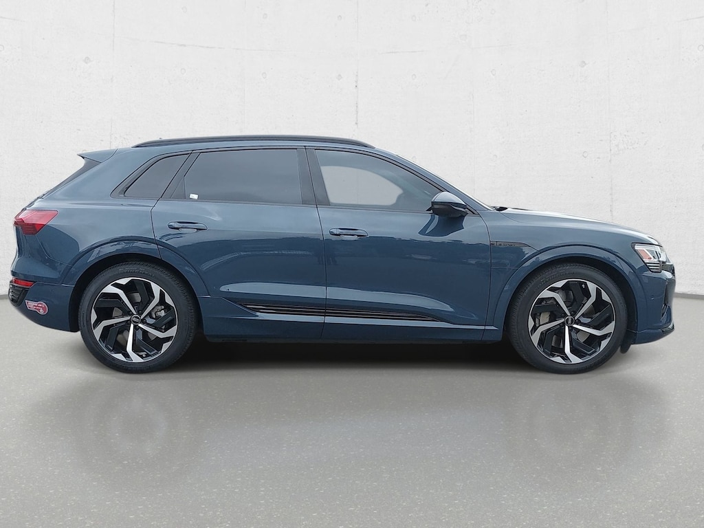 Used 2024 Audi Q8 e-tron Premium Plus SUV