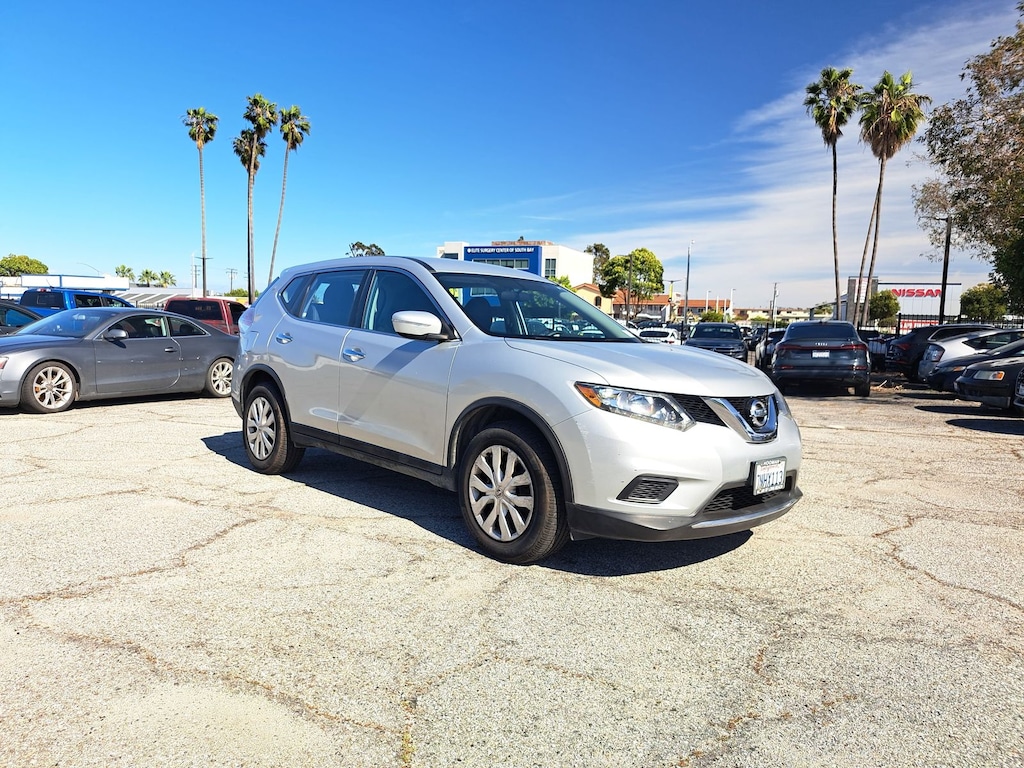 Used 2015 Nissan Rogue S SUV