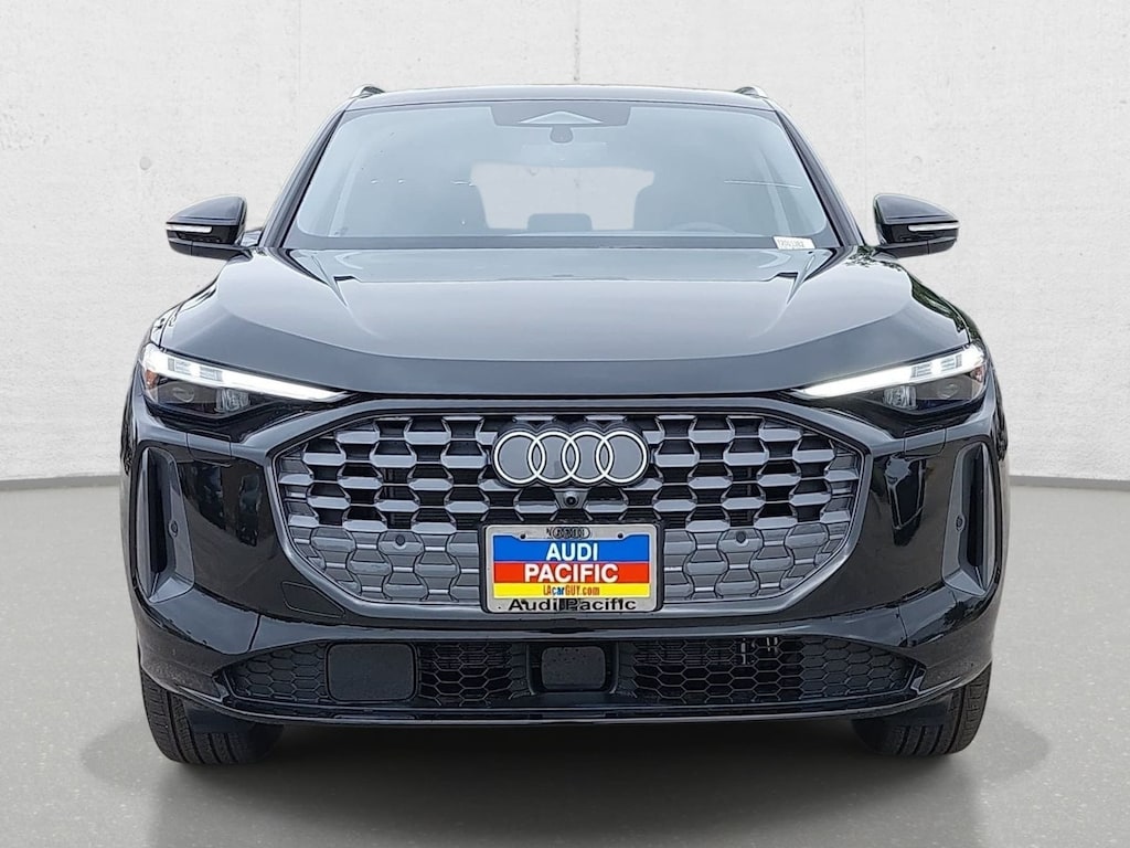 New 2026 Audi Q5 2.0T Premium SUV