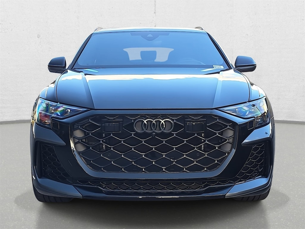 New 2025 Audi RS Q8 4.0T performance SUV
