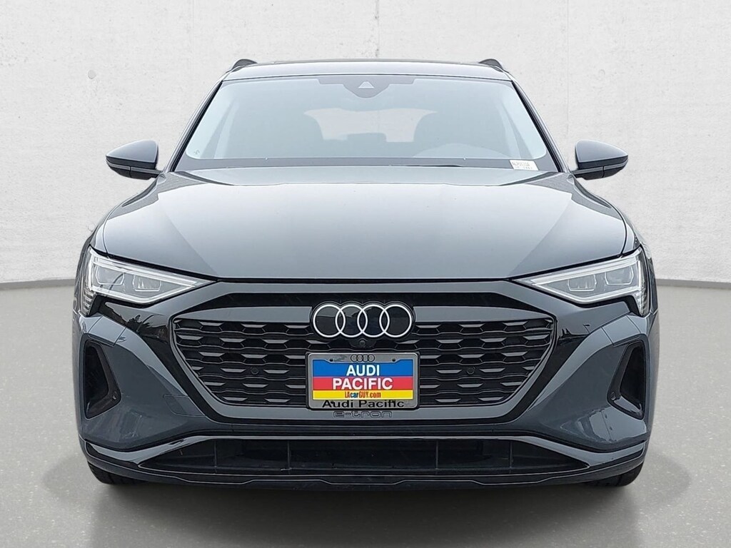 Used 2024 Audi Q8 e-tron Premium SUV