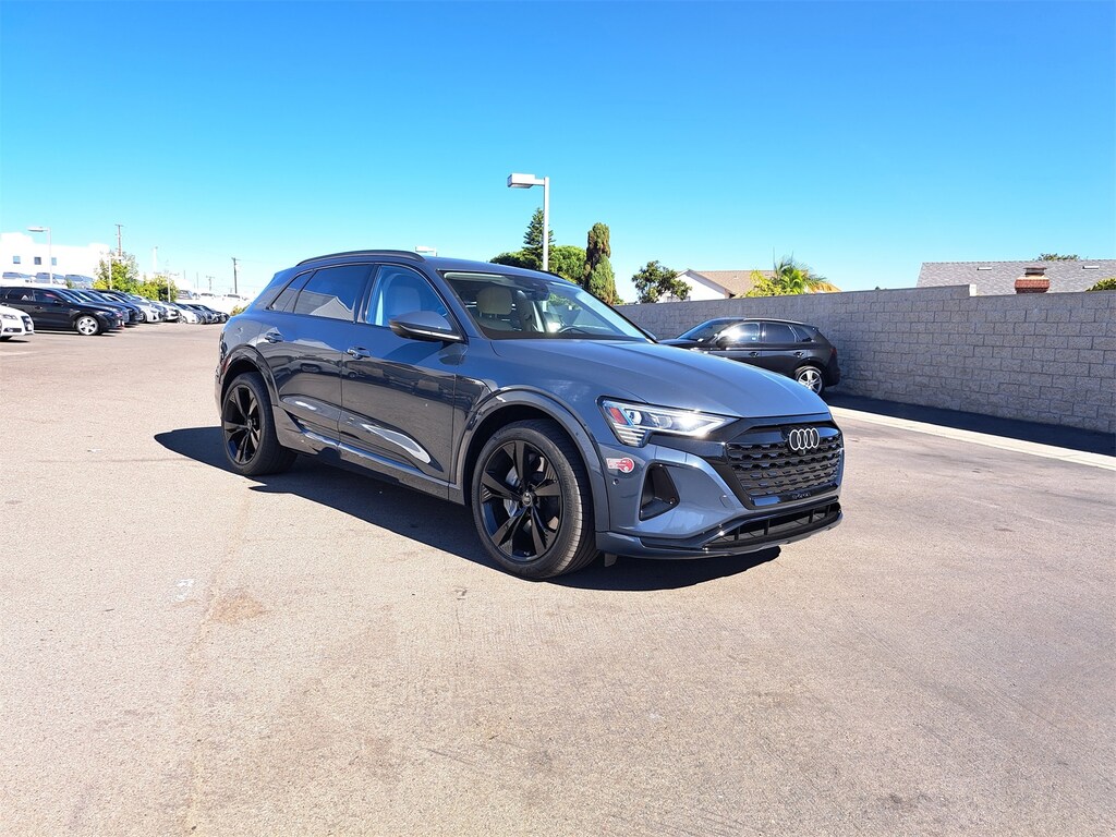 Used 2024 Audi Q8 e-tron Premium Plus SUV