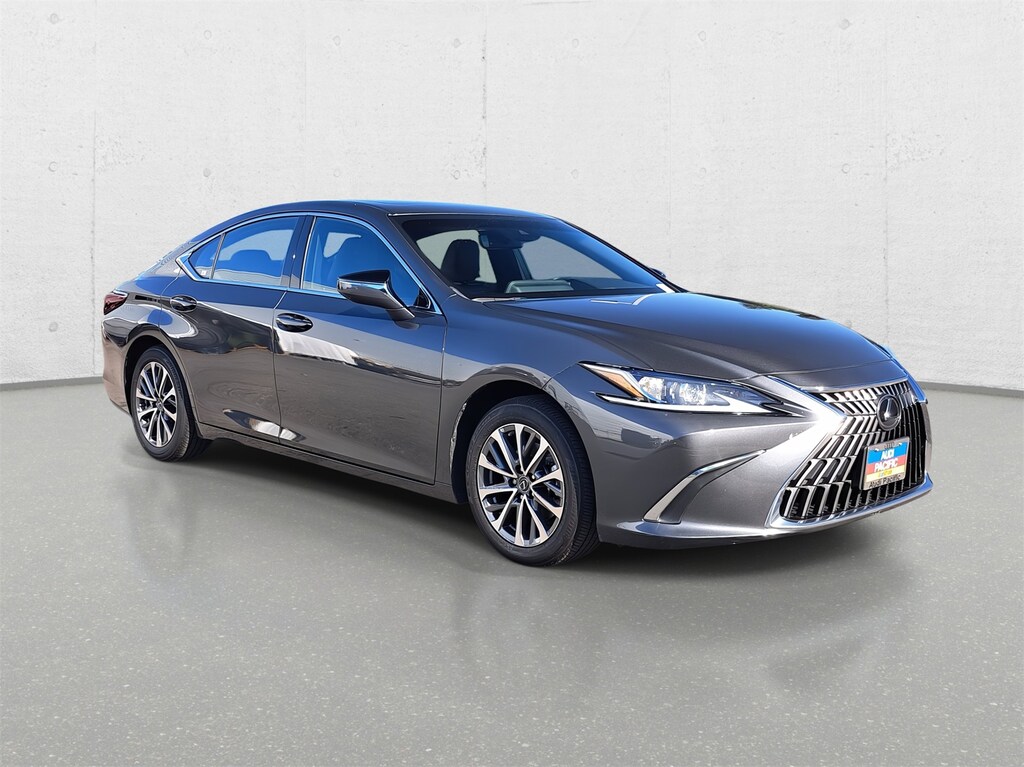 Used 2025 Lexus ES 350 Sedan