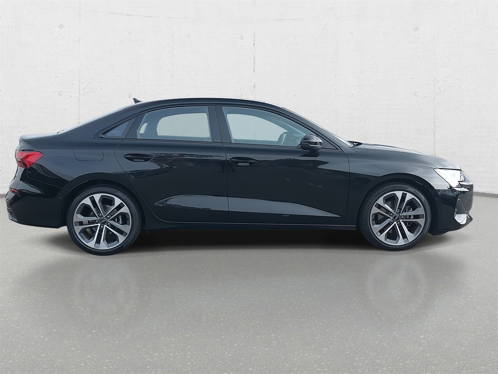 2025 Audi A3 40 Premium photo 4