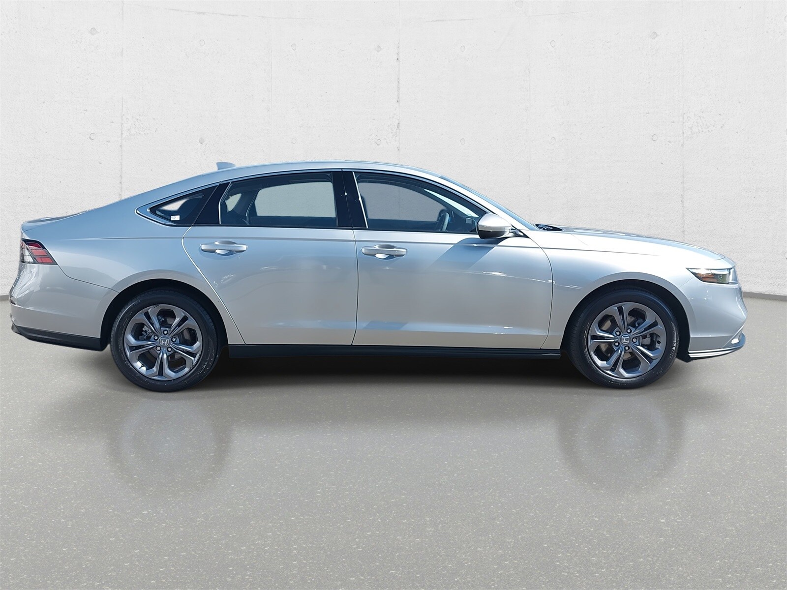 2024 Honda Accord EX photo 4