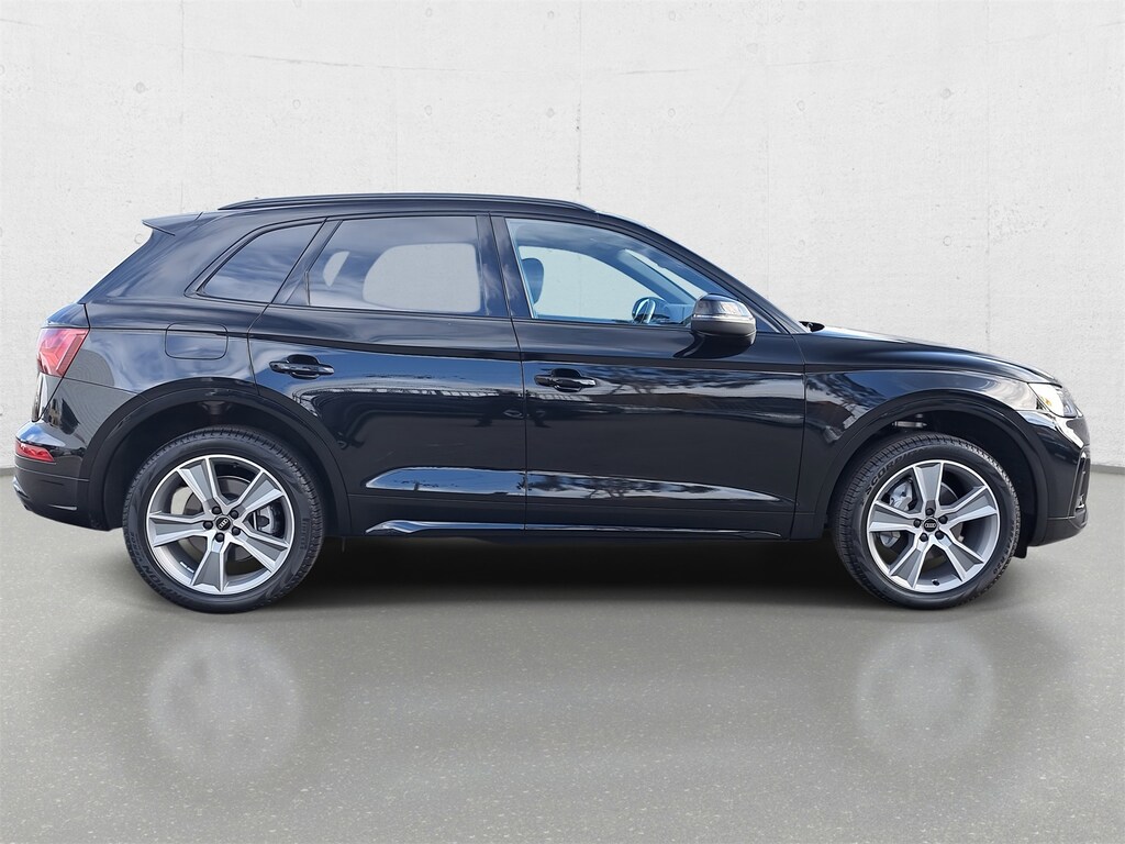 Certified 2025 Audi Q5 45 S Line Premium SUV