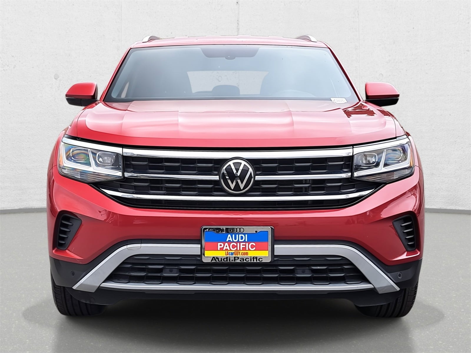 Used 2022 Volkswagen Atlas Cross Sport SE w/Tech with VIN 1V2HE2CA5NC225409 for sale in Torrance, CA