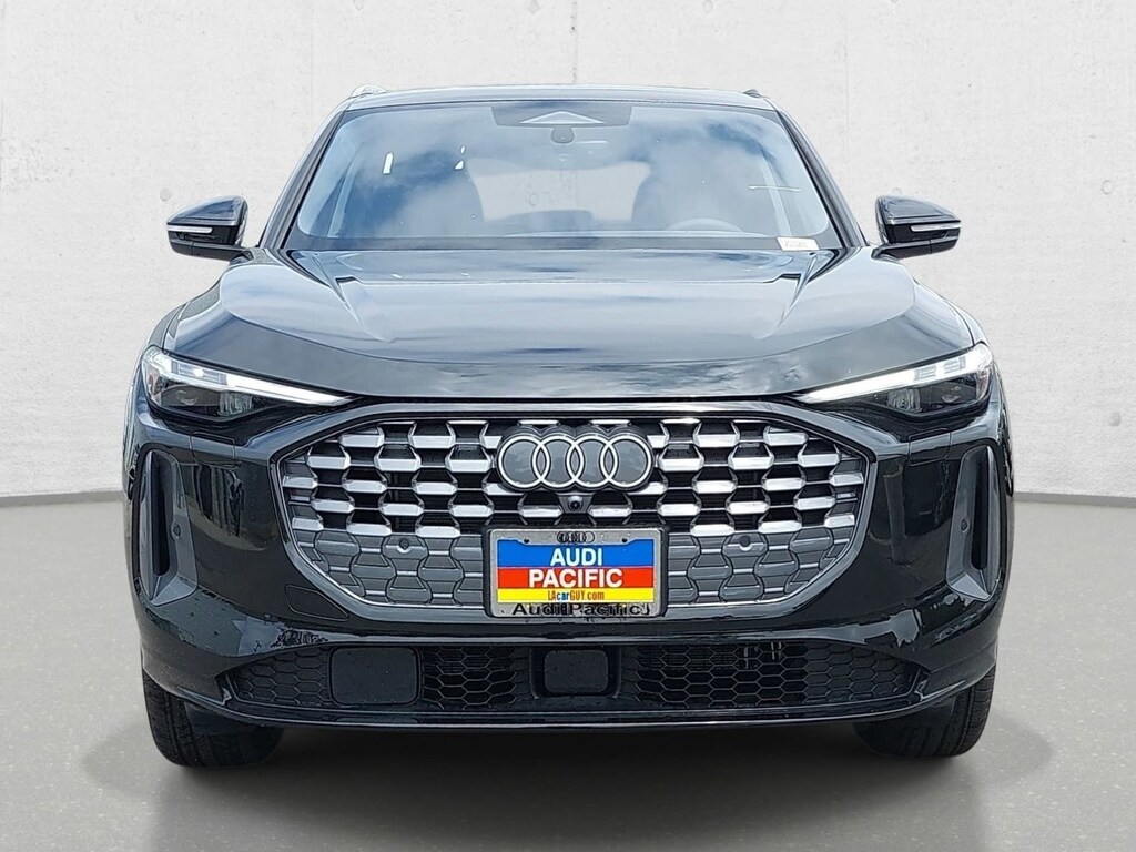 New 2026 Audi Q5 2.0T Premium SUV