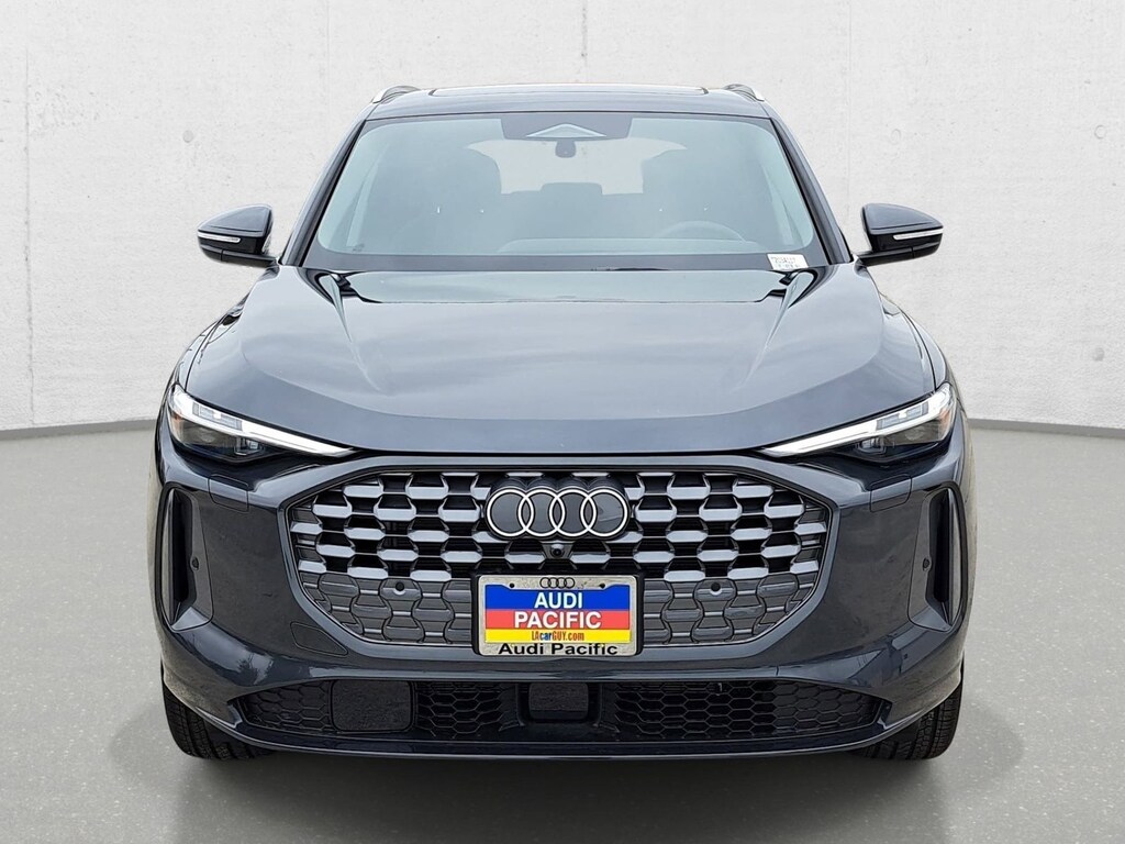 New 2026 Audi Q5 2.0T Premium SUV