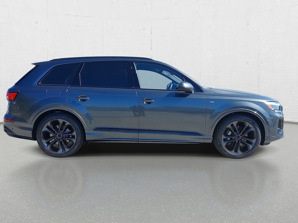 New 2026 Audi Q7 S line 55 Premium SUV