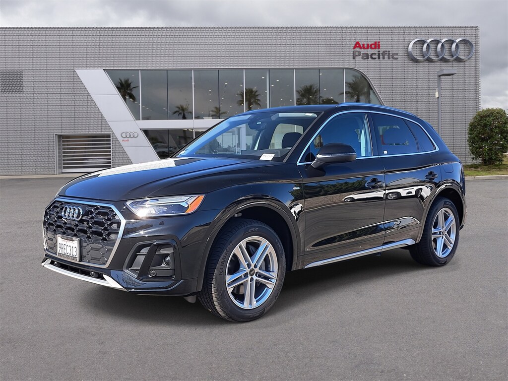 Used 2024 Audi Q5 e 55 Premium Plus SUV