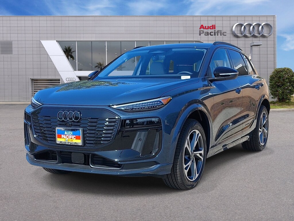 New 2027 Audi Q6 e-tron Premium SUV