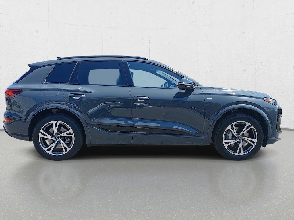 New 2027 Audi Q6 e-tron Premium SUV