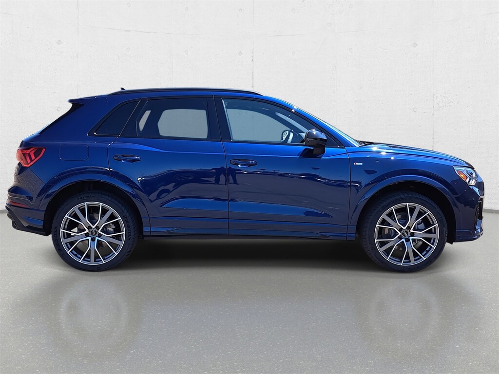 New 2025 Audi Q3 Premium Plus SUV