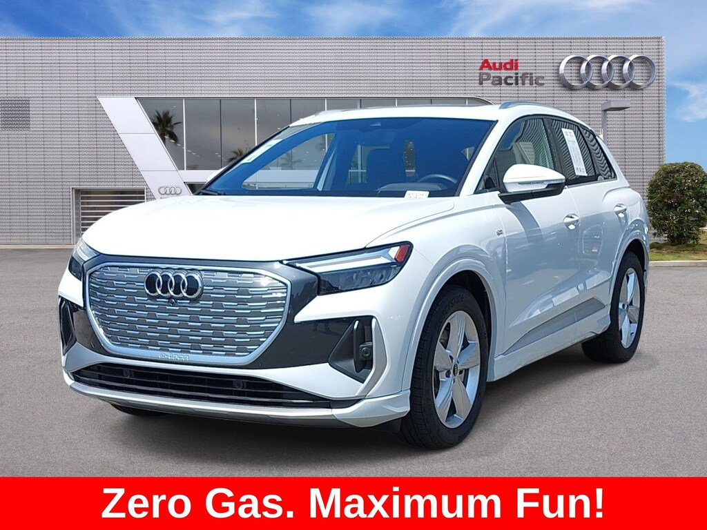 Used 2025 Audi Q4 e-tron Premium SUV