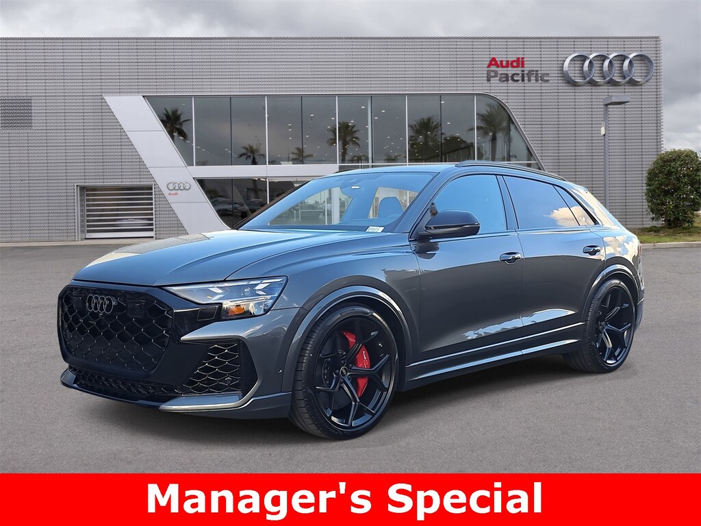 New 2025 Audi RS Q8 4.0T performance SUV