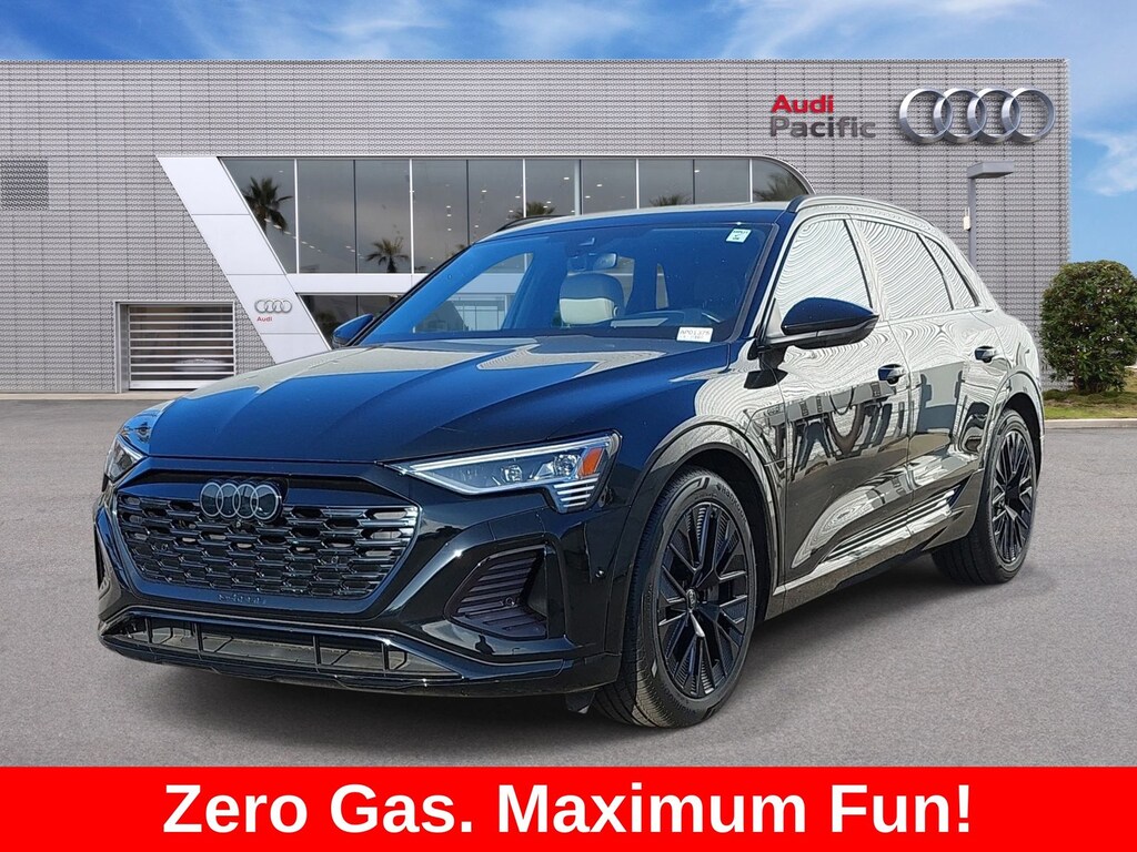 Used 2024 Audi Q8 e-tron Prestige SUV