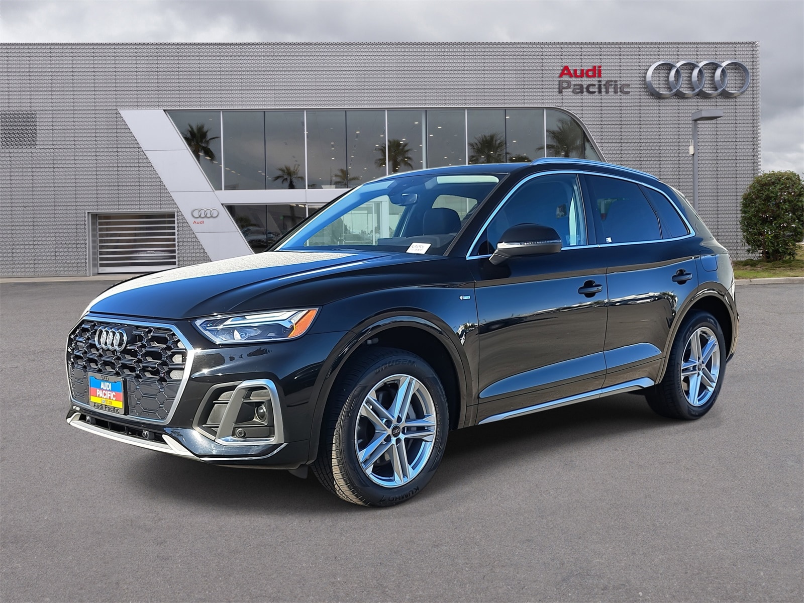 2022 Audi Q5 Premium's photo