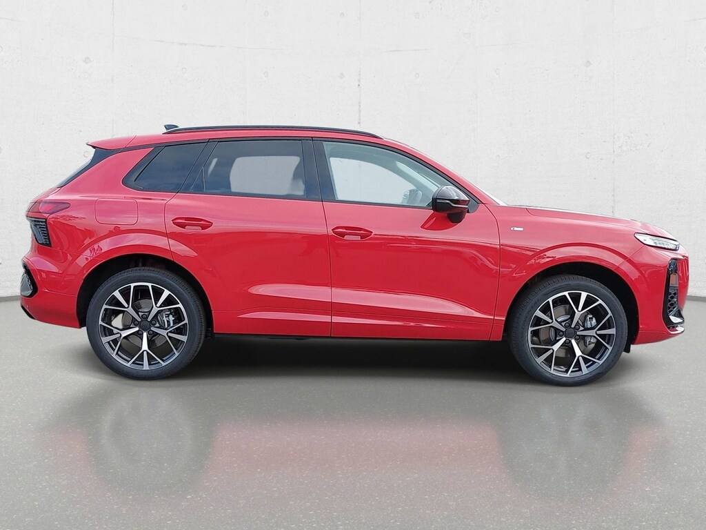 New 2026 Audi Q3 S line SUV