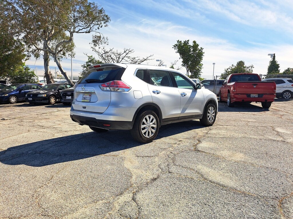 Used 2015 Nissan Rogue S SUV