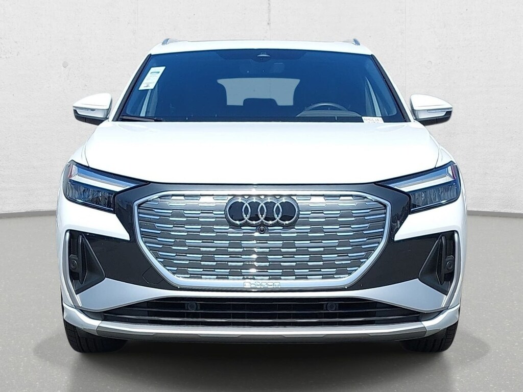 Used 2025 Audi Q4 e-tron Premium SUV