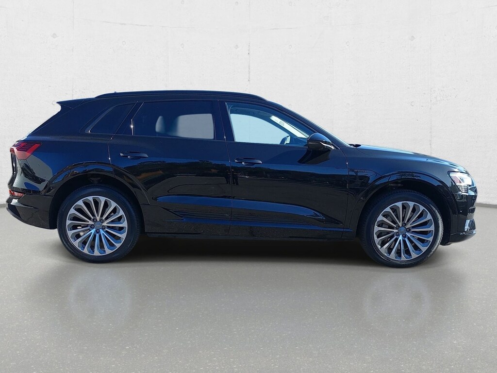 Used 2019 Audi e-tron Prestige SUV