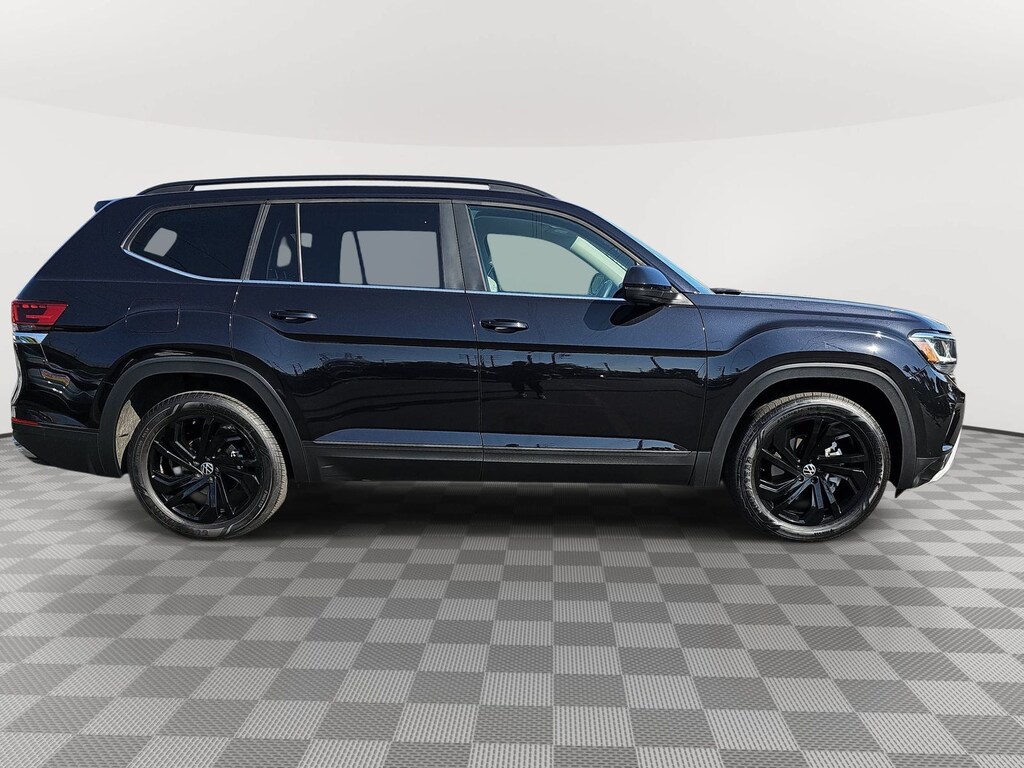 Used 2023 Volkswagen Atlas 3.6L V6 SE w/Technology SUV