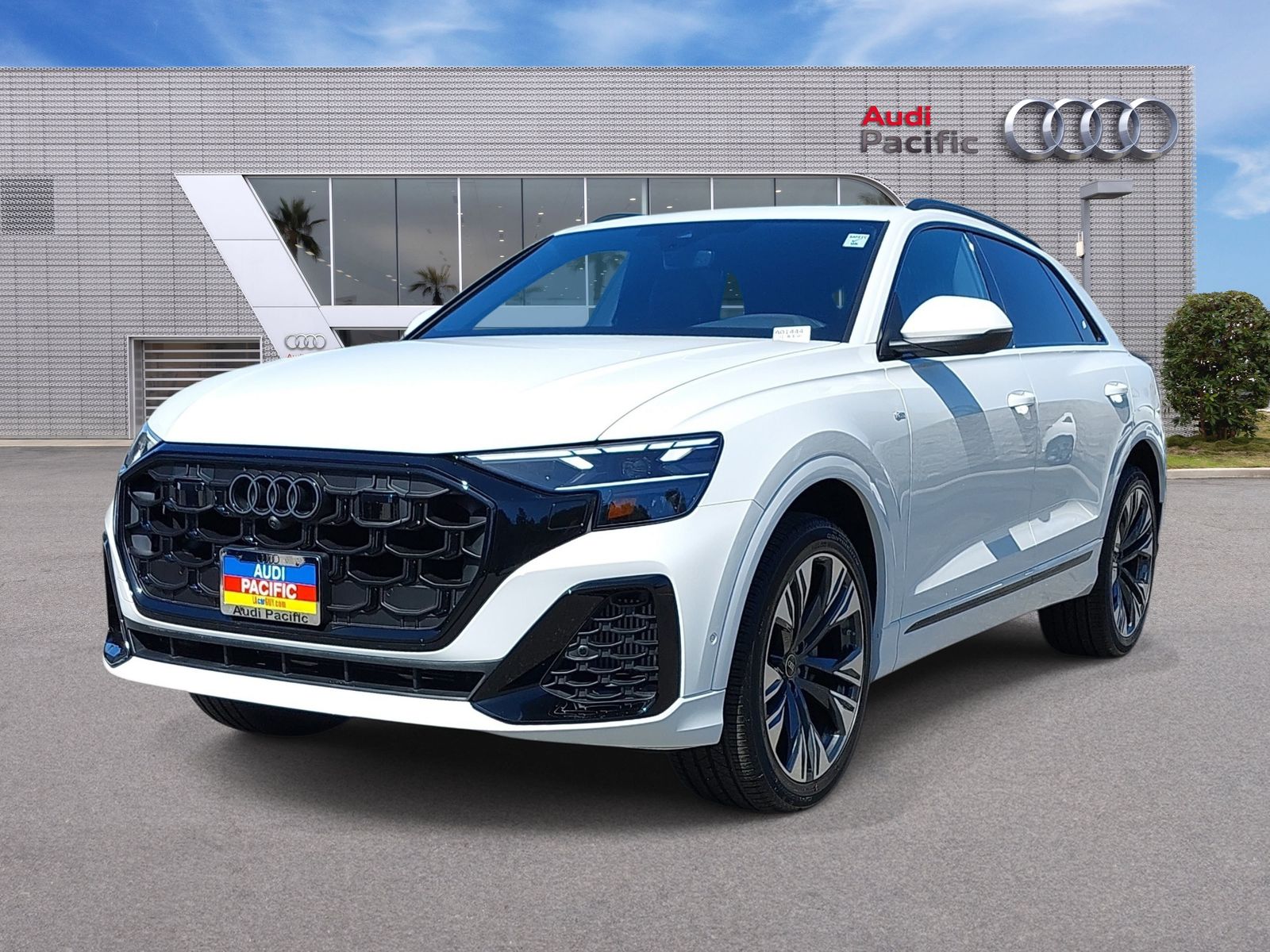 2026 Audi Q8 Premium Plus
