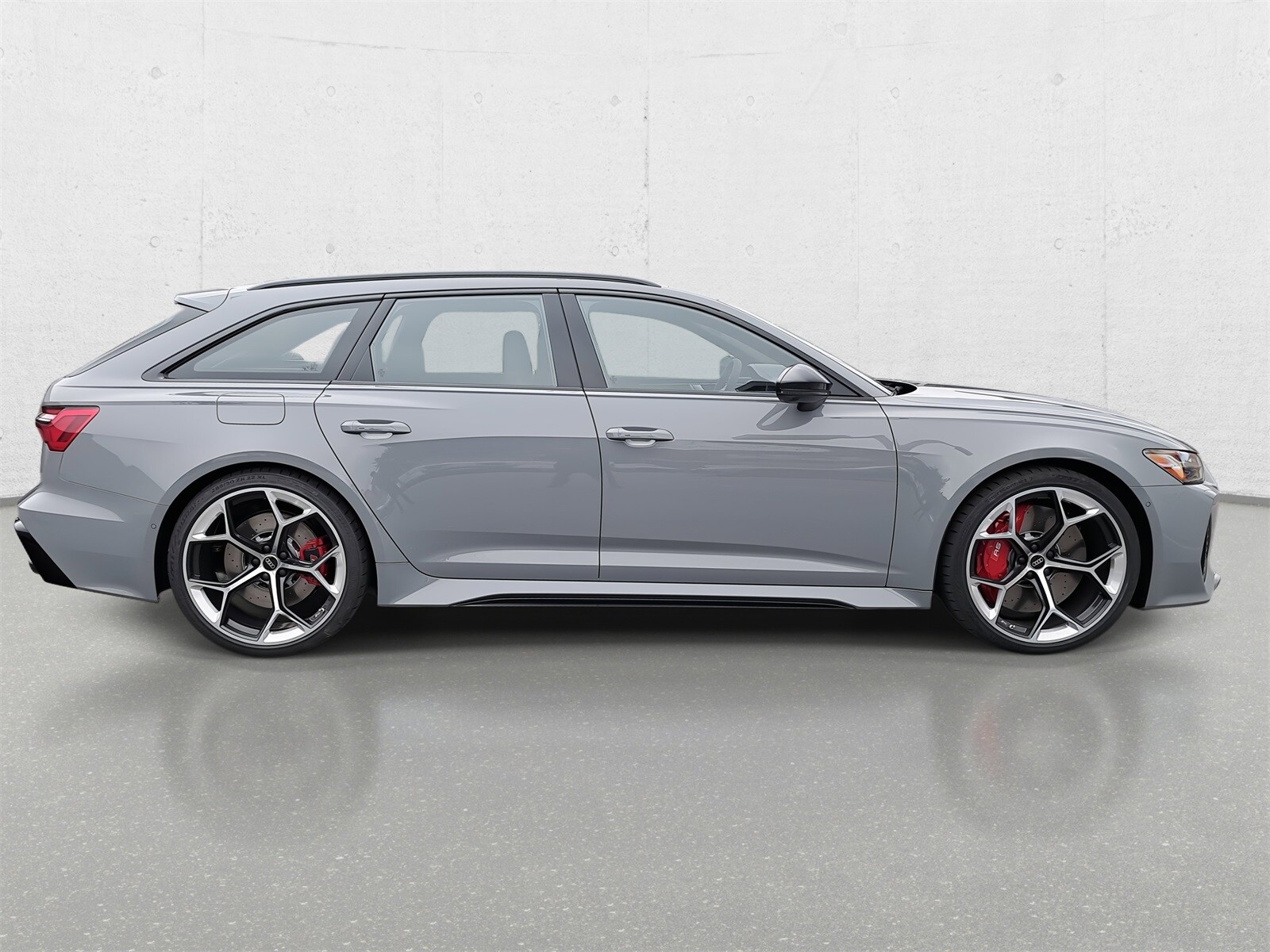 2025 Audi RS 6 Avant Performance Base photo 4