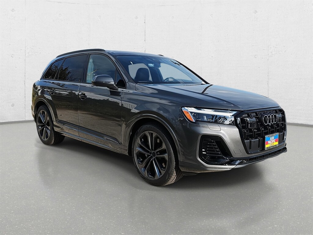 New 2026 Audi Q7 55 Premium SUV