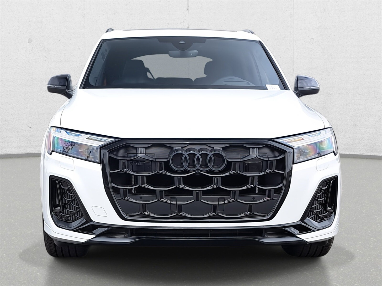 2025 Audi SQ7 Prestige photo 2