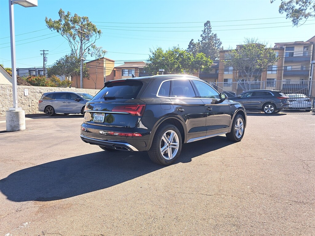 Used 2024 Audi Q5 e 55 Premium Plus SUV