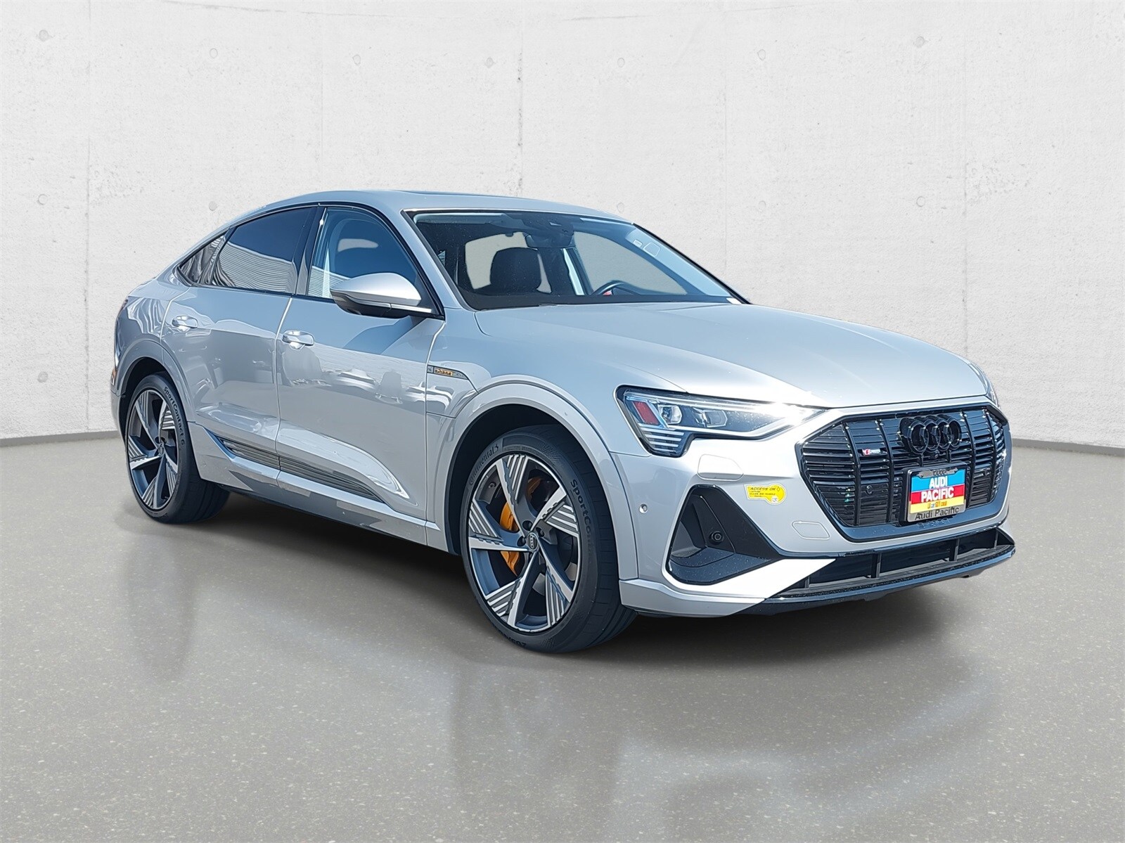 2022 Audi e-tron Sportback S line Prestige photo 3