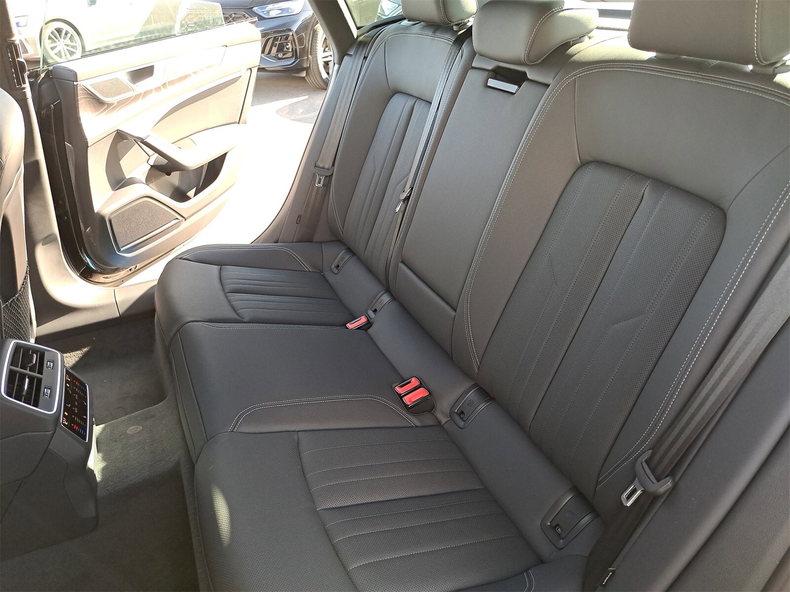 A7 Premium Plus